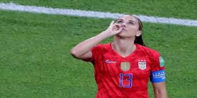 拉维尔的曼城之路：从美国联赛到英格兰女超的转会故事  -  星空体育